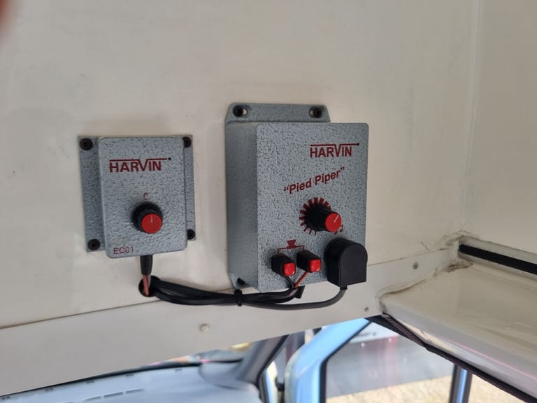 Ford, TRANSIT 100 SWB, Panel Van, 2000, 2496 (cc)