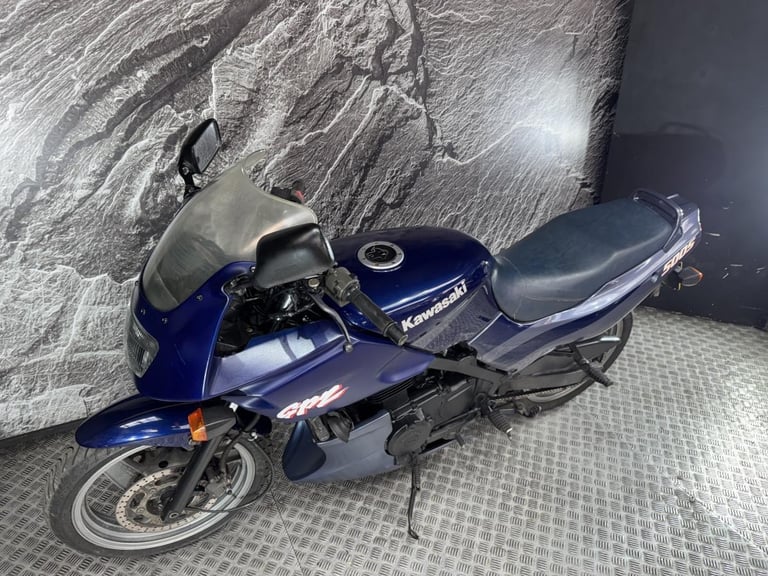 KAWASAKI GPZ500 GPZ 500 2004