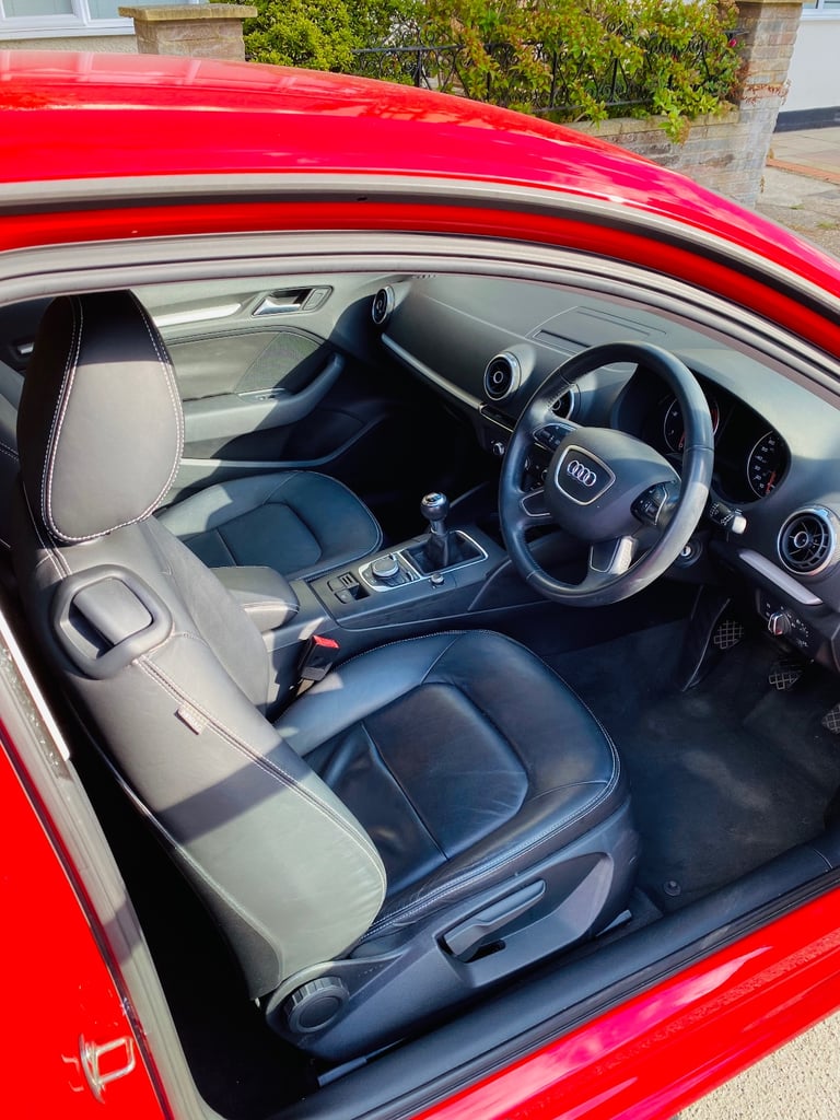Audi, A3, Hatchback, 2014, Manual, 1598 (cc), 3 doors