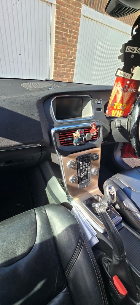 Volvo, V40, Hatchback, 2013, Manual, 1560 (cc), 5 doors