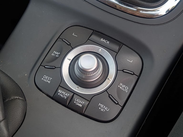 2013 Renault Megane 1.5 dCi Dynamique TomTom Euro 5 3dr COUPE Diesel Manual