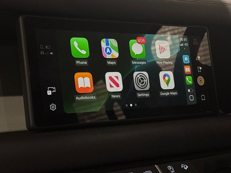 2023 Land Rover Defender 3.0 D250 MHEV SE Hard Top SUV 5dr Diesel Auto 4WD MWB Euro 6 (s/s) (250 ...