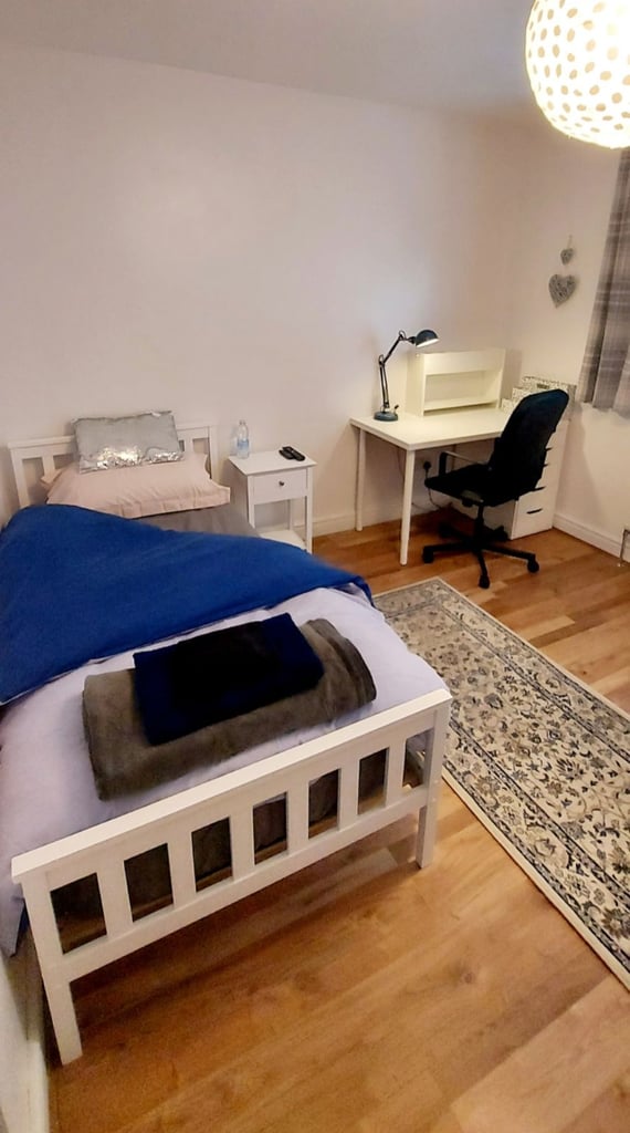 Single room in family home