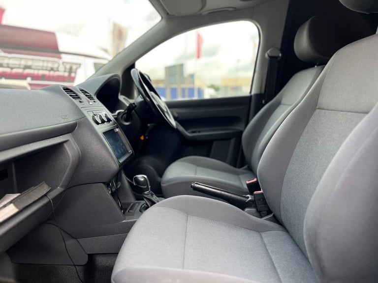 2014 Volkswagen Caddy 1.6 TDI BlueMotion Tech C20 Highline Panel Van 4dr Diesel DSG L1 H1 (142 g/...