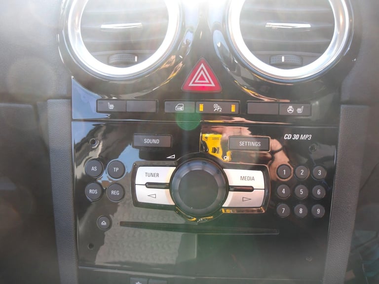 2013 Vauxhall Corsa 1.2i ecoFLEX 16V SE Euro 5 (s/s) 5dr HATCHBACK Petrol Manual