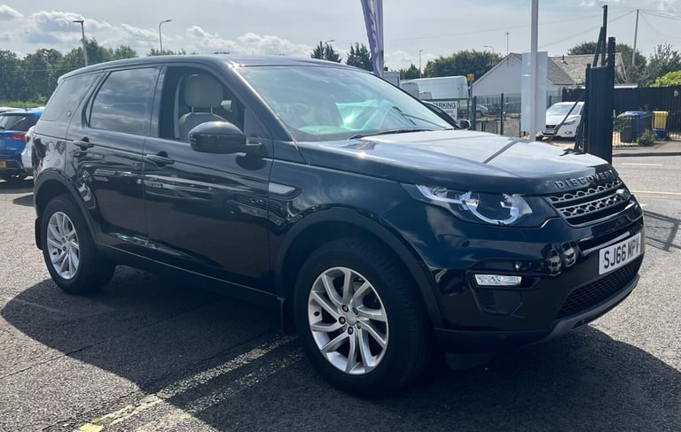 image for 2016 Land Rover Discovery Sport 2.0 TD4 SE Tech SUV 5dr Diesel Auto 4WD Euro 6 (s/s) (180 ps) EST...