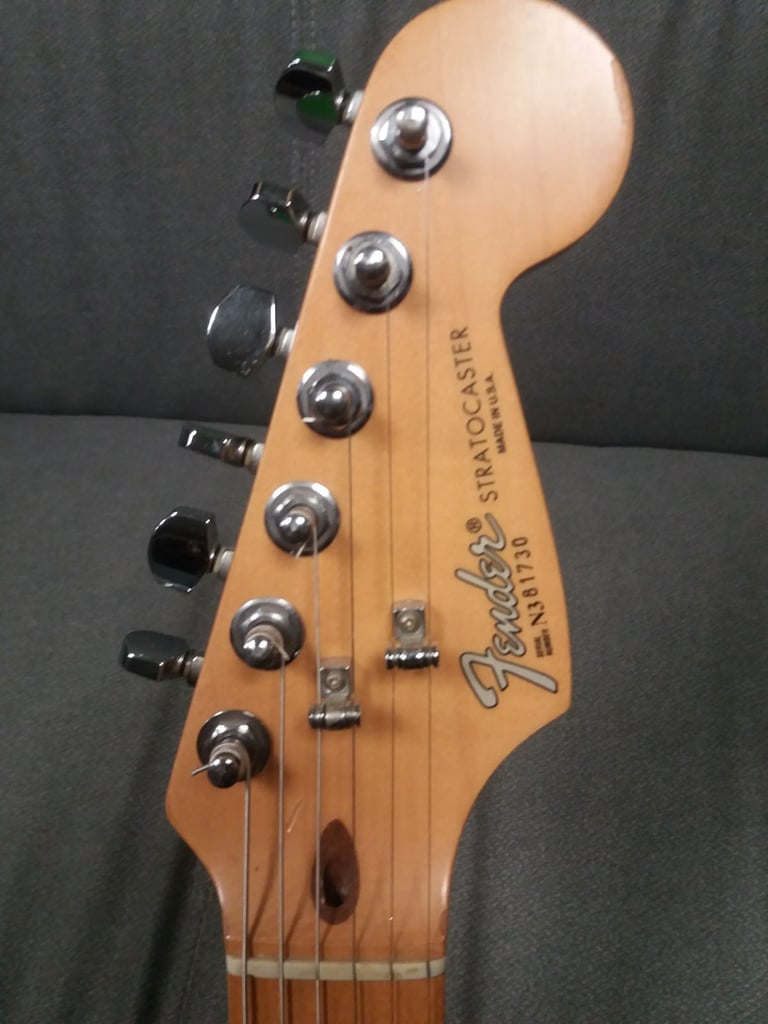 Fender Stratocaster USA 93/94- reduced !