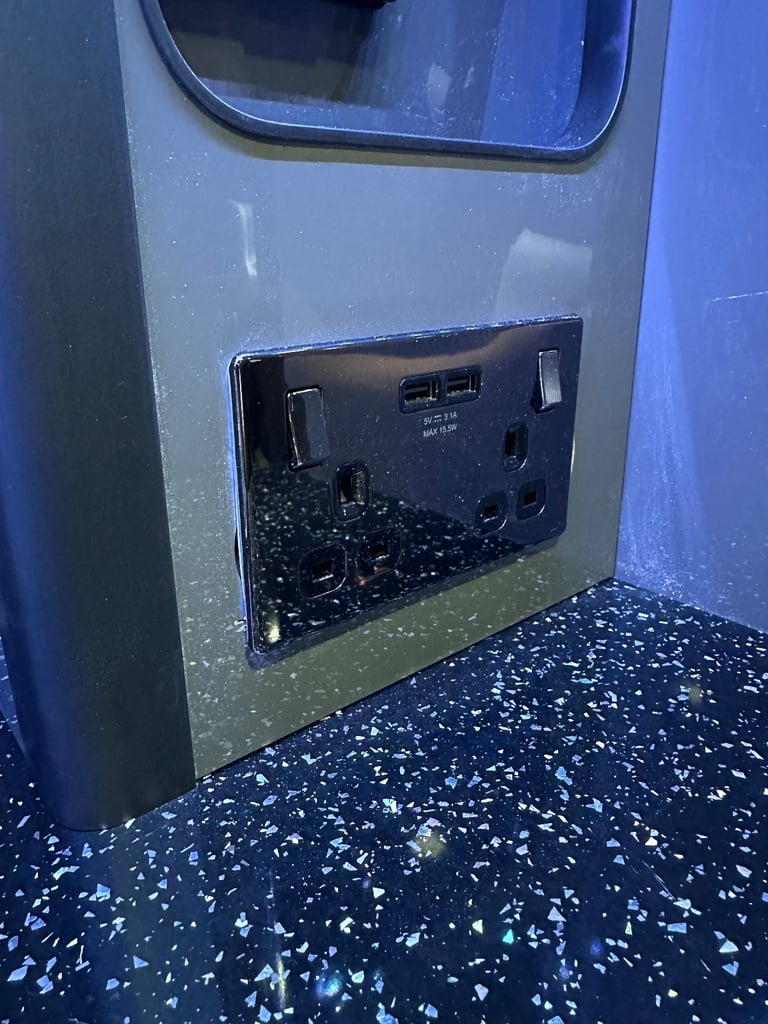 Ford, TRANSIT CUSTOM, Panel Van, 2019, Manual, 1996 (cc)