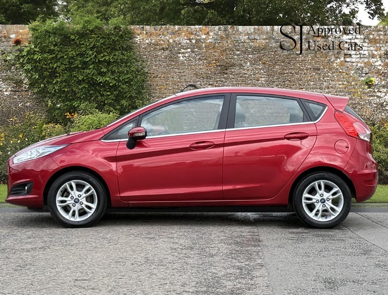 2017 Ford Fiesta 1.0T EcoBoost Zetec Euro 6 (s/s) 5dr HATCHBACK Petrol Manual