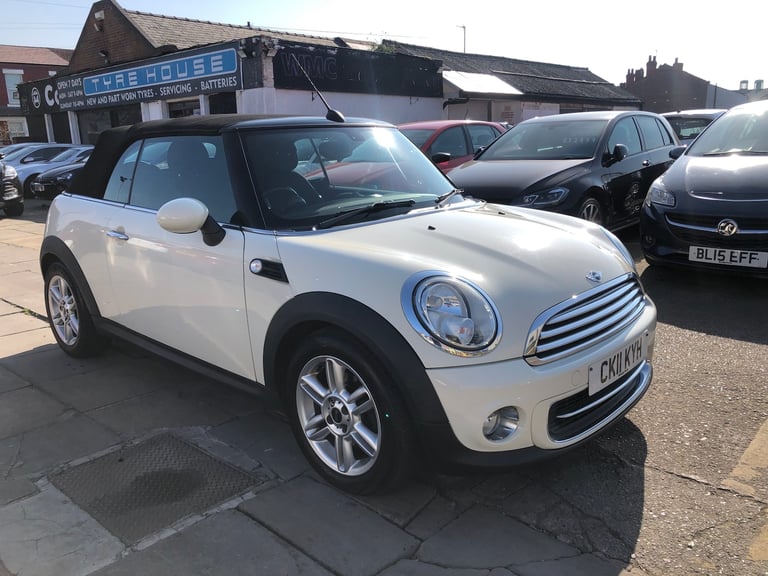 2011 MINI Convertible 1.6 Cooper [122] 2dr CONVERTIBLE Petrol Manual
