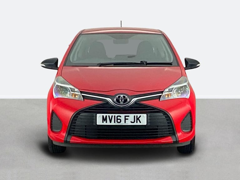 2016 Toyota Yaris 1.0 VVT-i Active 3dr Hatchback PETROL Manual