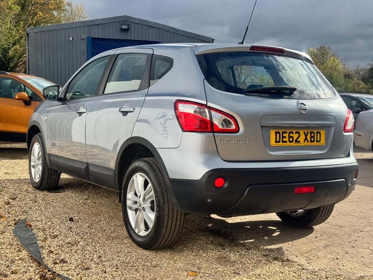 2013 Nissan Qashqai 1.6 Acenta 2WD Euro 5 (s/s) 5dr HATCHBACK Petrol Manual
