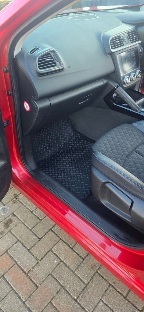 Renault, KADJAR, Hatchback, 2019, Manual, 1333 (cc), 5 doors