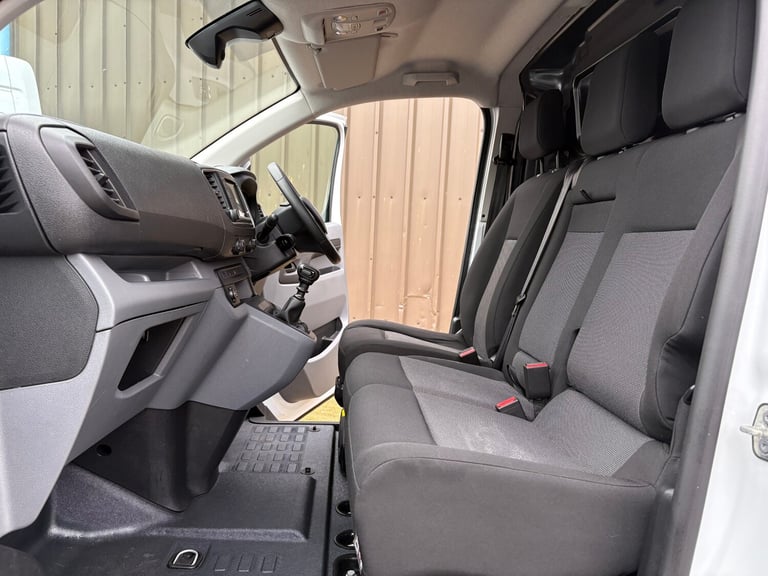 2022 Citroen Dispatch 1000 1.5 BlueHDi 100 Van Enterprise Pro PANEL VAN Diesel Manual