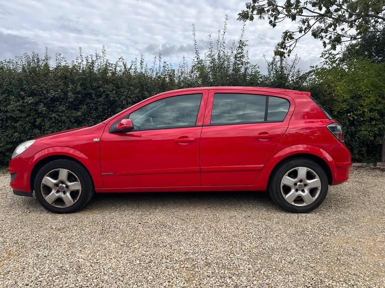 Vauxhall, ASTRA, Hatchback, 2007, Manual, 1598 (cc), 5 doors