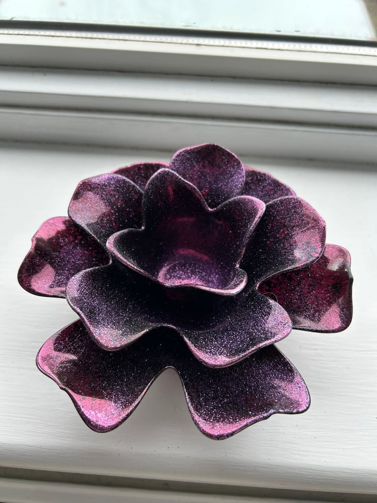 image for Purple Sparkle Finish Glass Flower Petal Design Candle Holder - Diameter 17cm - CAN POST