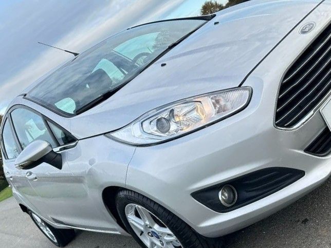 FORD FIESTA ZETEC T ECOBOOST 100 SILVER 2013 BREAKING.
