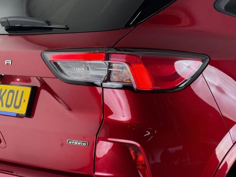 2022 Ford Kuga 2.5 EcoBoost Duratec 14.4kWh ST-Line CVT Euro 6 (s/s) 5dr HATCHBACK Petrol/Electri...
