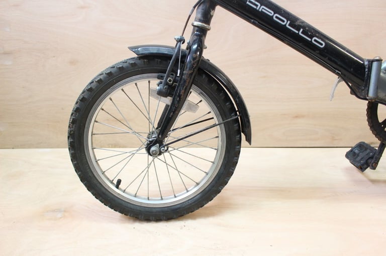 Black compact stowaway folding bike. Good working condition. Shopping. S size