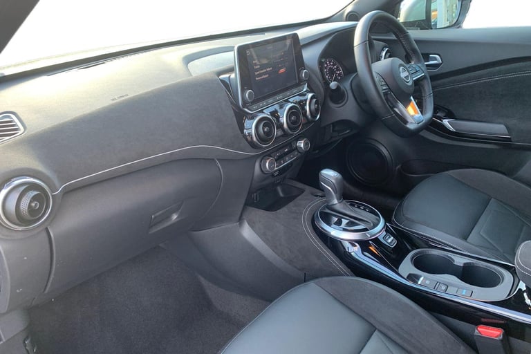 2023 Nissan Juke 1.6 Hybrid Tekna+ 5dr Auto HATCHBACK PETROL/ELECTRIC Automatic