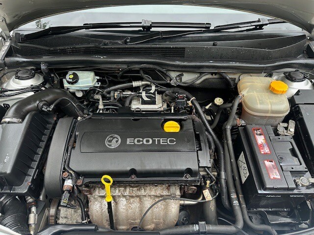 2010 Vauxhall Astra 1.8 VVT Design 2dr CONVERTIBLE Petrol Manual