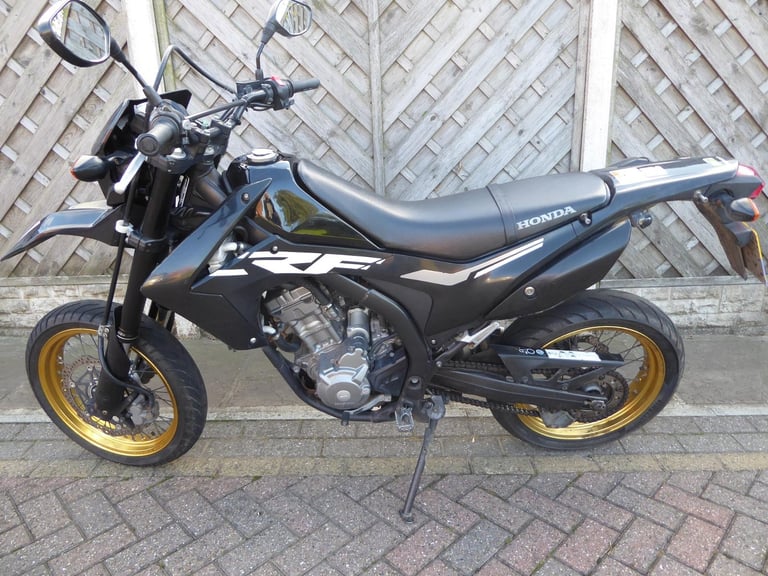 HONDA CRF 250 SUPER MOTO 63 REG LOW MILES TIDY BIKE MOT TILL 6,6,26