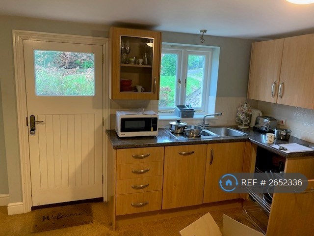 1 bedroom house in Forewood Lane, Crowhurst, Battle, TN33 (1 bed) (#2652336)