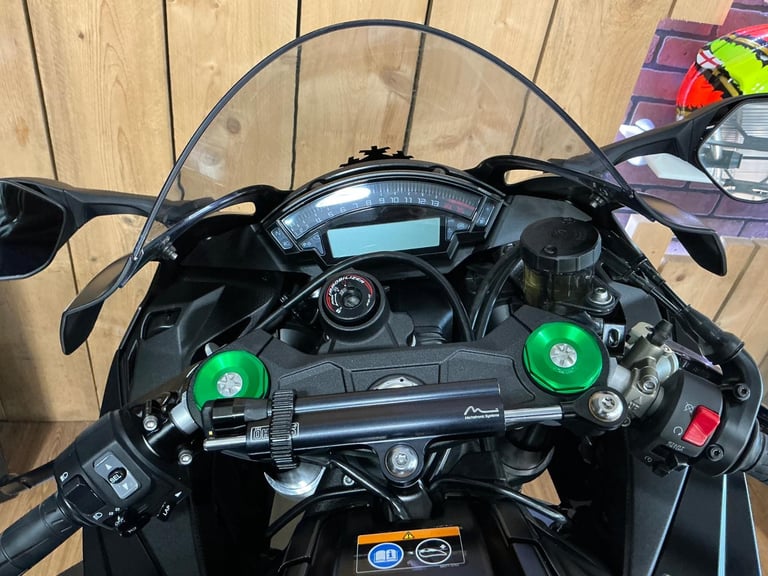 Kawasaki ZX10RR Performance WINTER EDITION 2018 Genuine 202bhp at the Wheel!