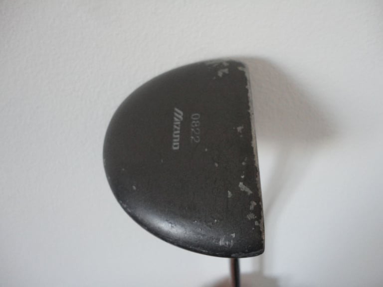 Various golf club putters, various prices, ping, mizuno, wilson, dunlop, slazenger, etc