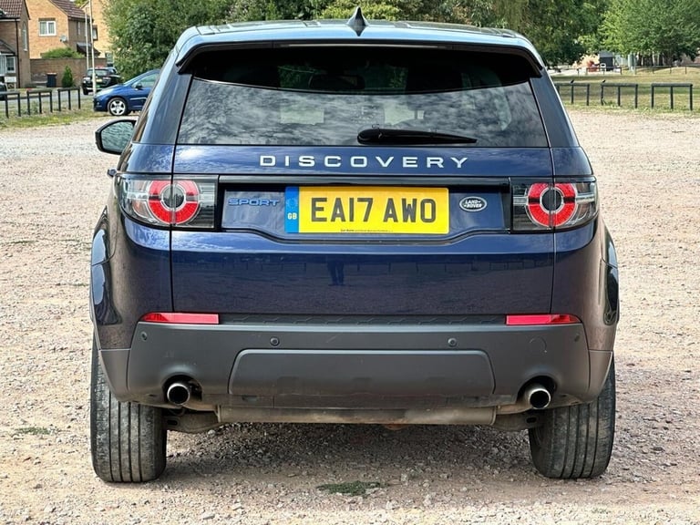 2017 Land Rover Discovery Sport 2.0 TD4 Pure Edition 4WD Euro 6 (s/s) 5dr (5 Seat) ESTATE Diesel ...