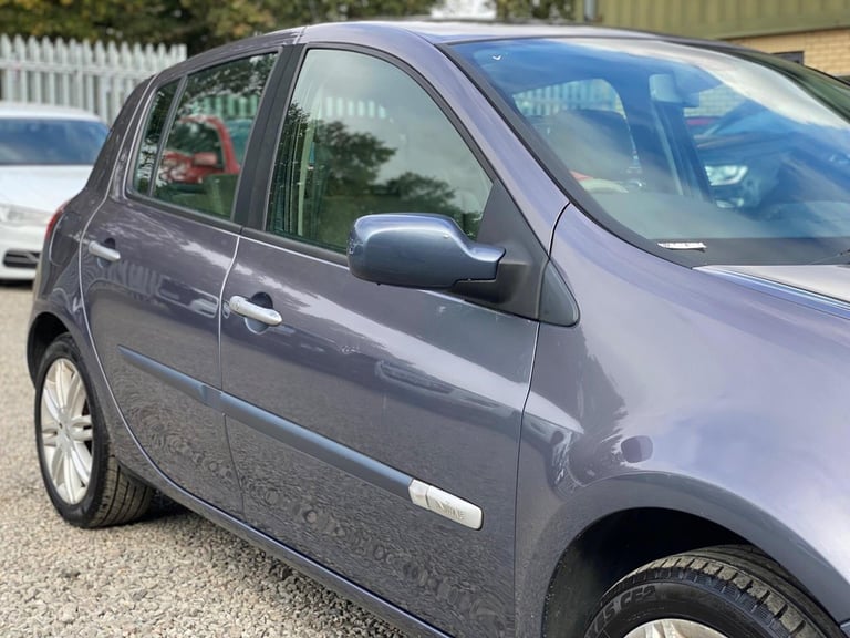 2007 Renault Clio 1.6 VVT Initiale 5dr HATCHBACK PETROL Manual