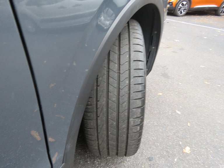 2021 Volkswagen Tiguan 1.5 TSI Life Euro 6 (s/s) 5dr ESTATE Petrol Manual