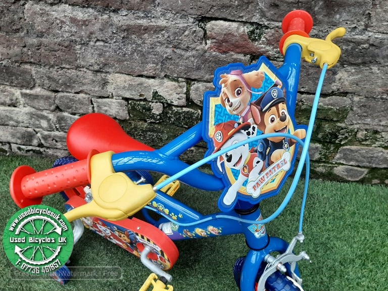 Age 2+ Paw Patrol kids first pedal bike with stabilisers. VVGC!