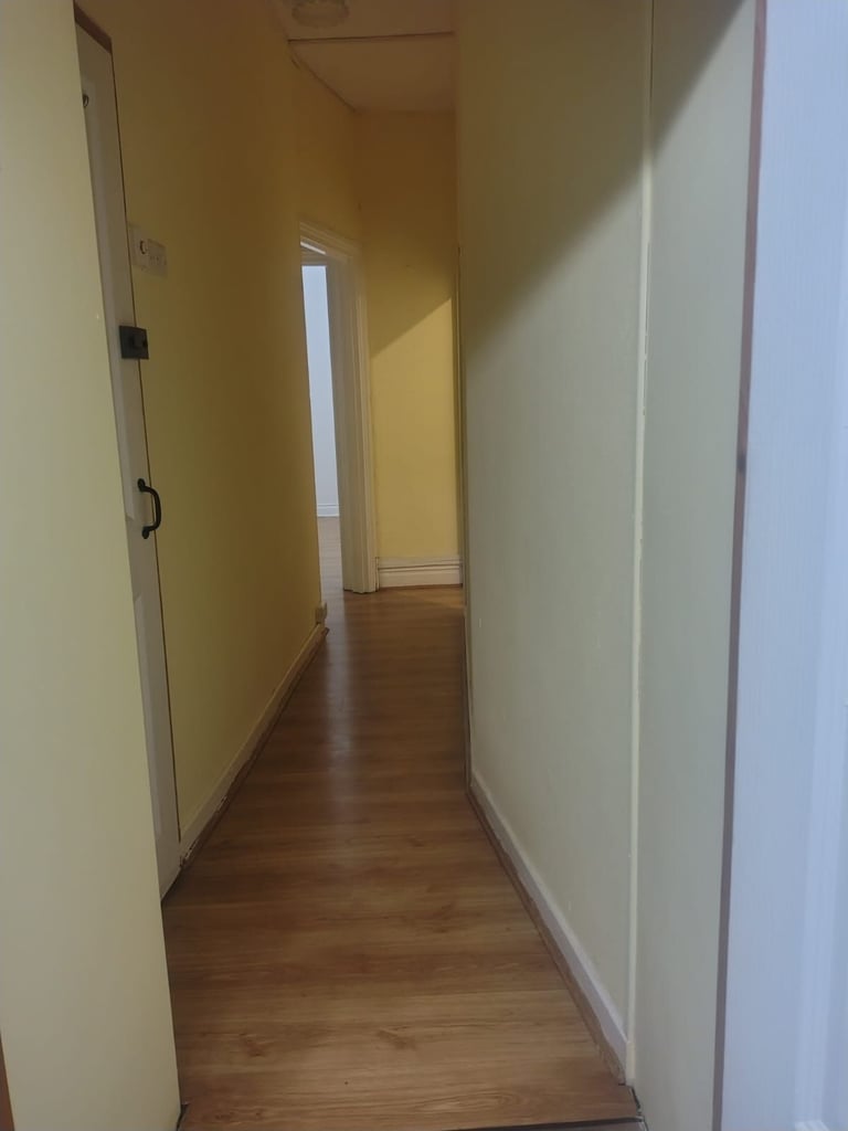 One Bedroom Flat Carmarthen