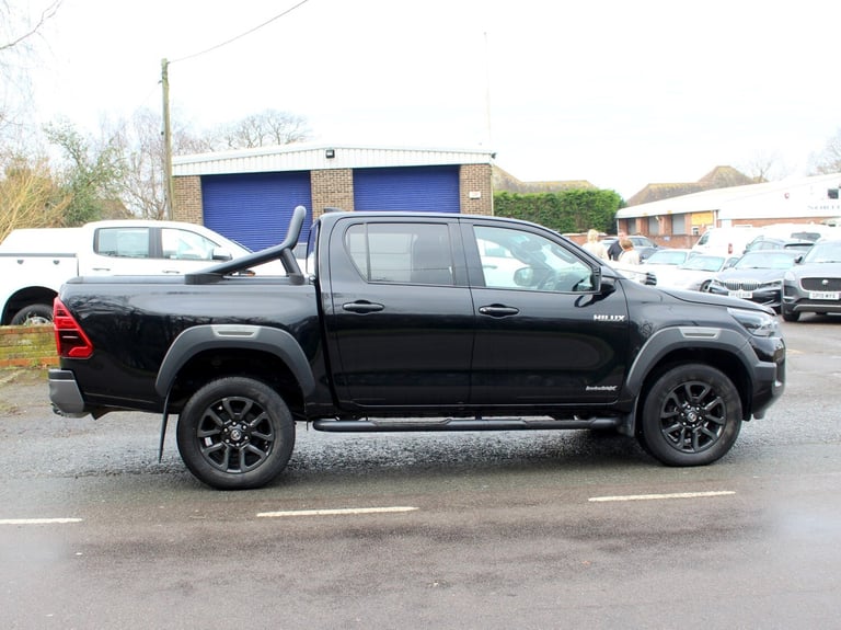 2022 Toyota Hi-lux 2.8 D-4D Invincible X  FULL LEATHER Pickup Double Cab 4dr
