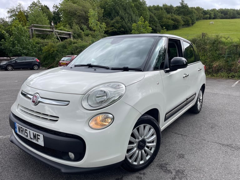 2015 Fiat 500L 1.6 Multijet 120 Lounge 5dr [7 Seat] a/c Pan roof MPV Diesel Manual