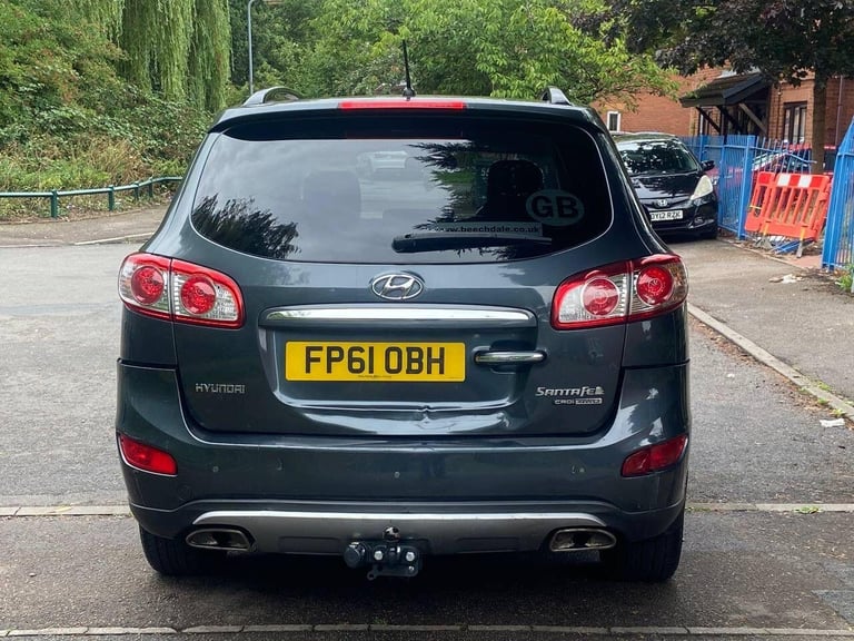 2011 Hyundai Santa Fe 2.2 CRDi Premium Auto 4WD Euro 5 5dr (5 seat) ESTATE Diesel Automatic