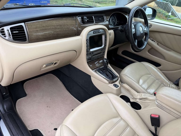 2008 Jaguar X-Type 2.2 X-Type SE Auto 4dr Saloon Diesel Automatic