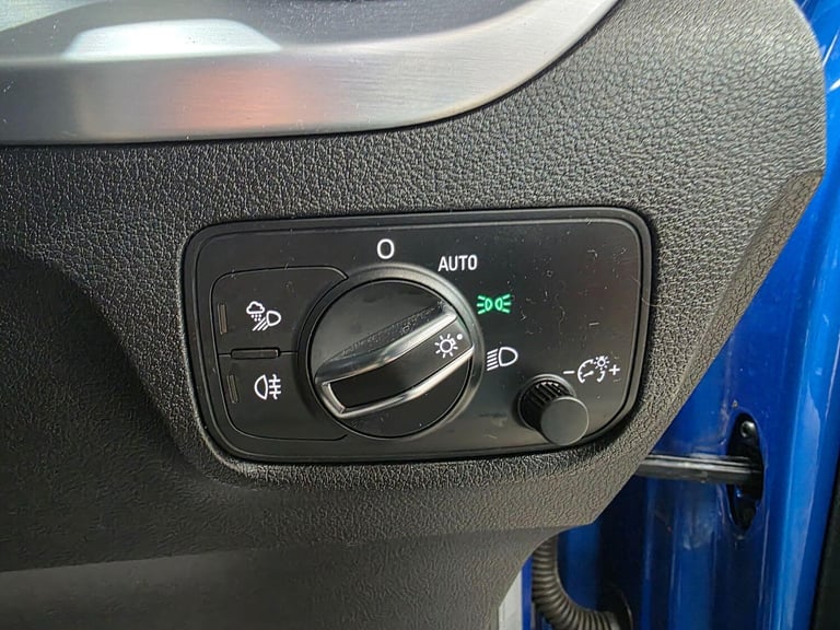 2017 Audi Q2 1.4 TFSI CoD S line S Tronic Euro 6 (s/s) 5dr ESTATE Petrol Automatic