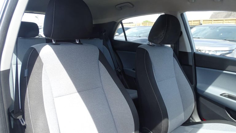 HYUNDAI I20 1.2 Blue Drive S Silver Manual Petrol 2016