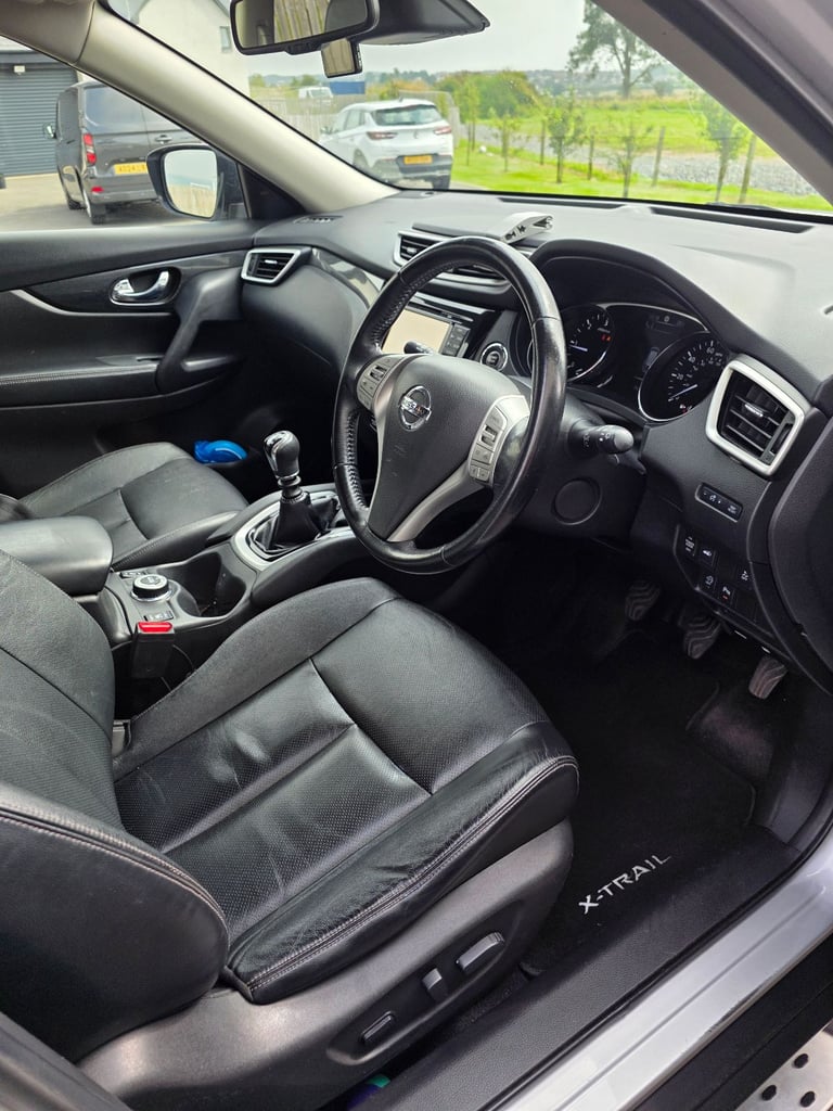 Nissan X-Trail Tekna 2016 79k 1.6 DCI 4x4 Chrome pack