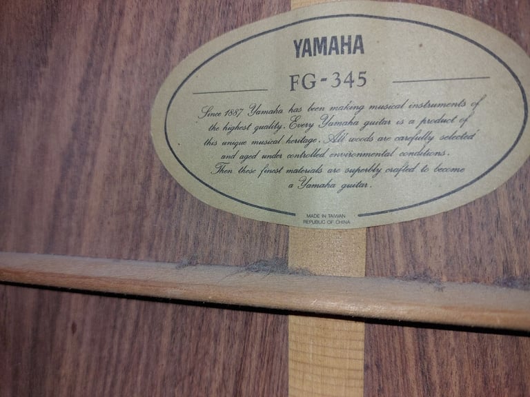 1978-1981 Yamaha FG-345