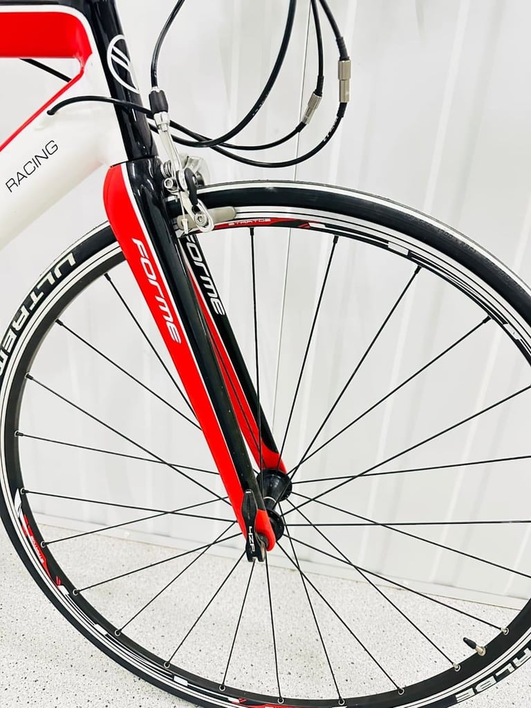 FORME ATT1.0 Time Trail Road Bike Size/M  Virtually New Condition
