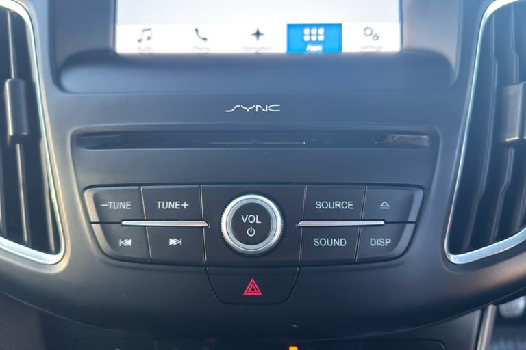  Ford Focus 1.0t Ecoboost Zetec Edition Hatchback 5dr Petrol Manual Euro 6 s/s