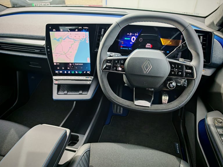 2025 Renault Scenic E-Tech 160kW Techno Esprit Alpine 87kWh Long Range 5dr AT Estate Electric Aut...