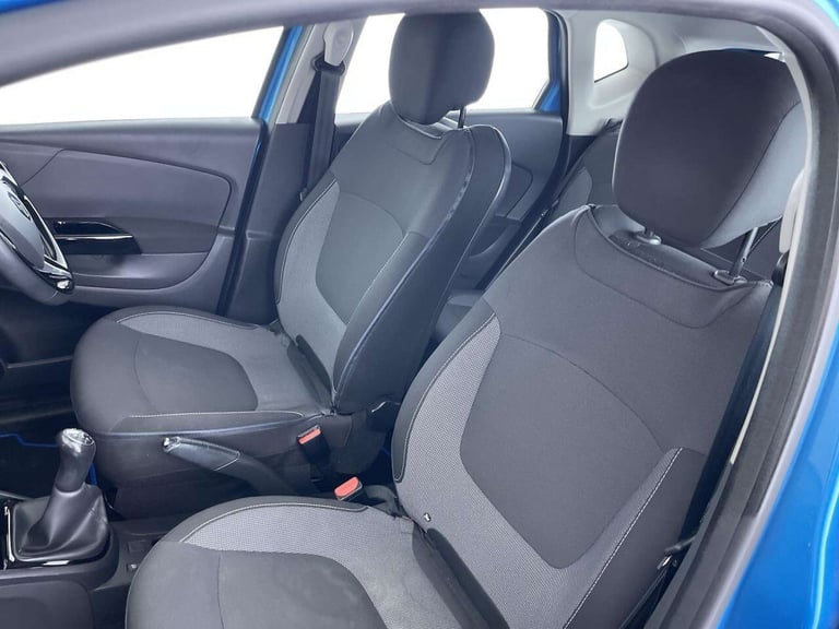 2015 Renault Captur 0.9 TCe ENERGY Dynamique Nav SUV 5dr Petrol Manual Euro 6 (s/s) (90 ps) CRU S...