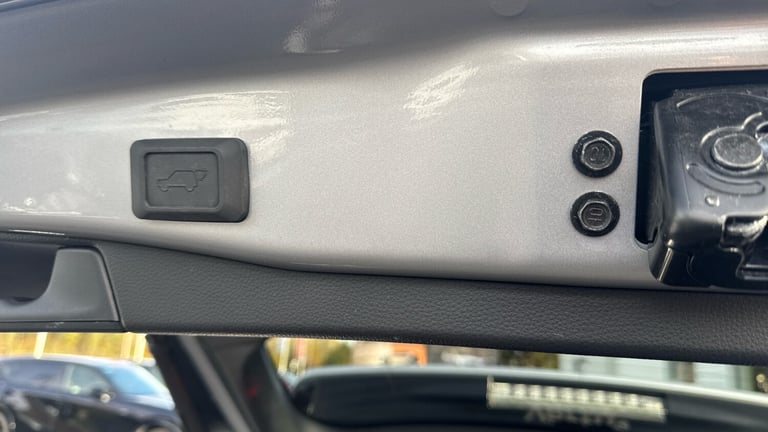 2021 Toyota RAV4 2.5 VVT-i Hybrid Design 5dr CVT 2WD Hybrid Estate Estate Hybrid Automatic