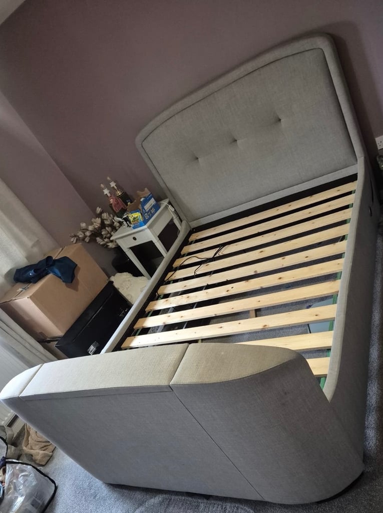 King Size TV Bed 