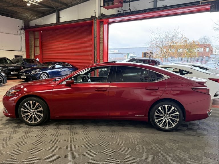 2019 Lexus ES 2.5 300h Saloon 4dr Petrol Hybrid E-CVT Euro 6 (s/s) (218 ps) Saloon PETROL/ELECTRI...