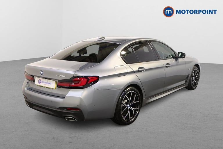 2022 BMW 5 Series 530e M Sport 4dr Auto [Tech Pack] Saloon Hybrid Automatic